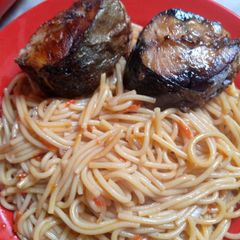 A picture of Jollof spaghetti.