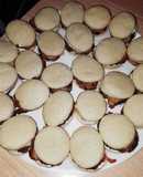 Figacitas de hamburguesita y queso con mayo ciboulette