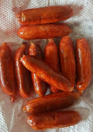 A picture of Shallow fried sausages... We don't have to deep fry always.
