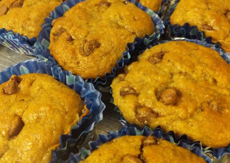 Simple Way to Make Favorite Banana chocolate chip muffins