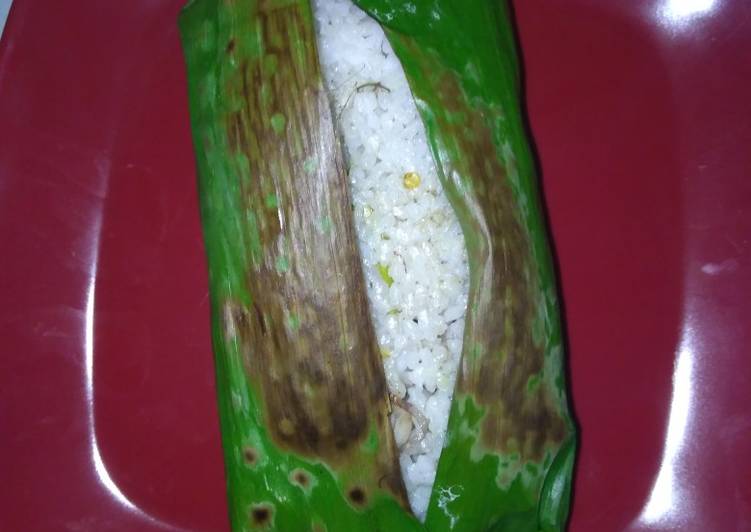 Nasi bakar cumi