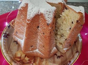 Foto di Pandoro con gocce di cioccolato 🎄🤩💫
