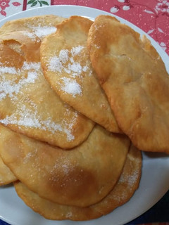 Una foto de Torta fritas 😍❤