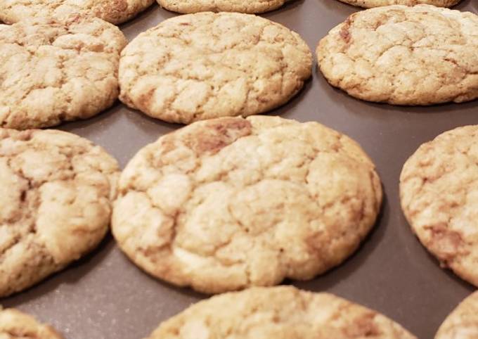 Chocolate chip cookies