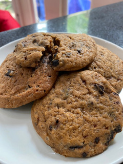 Foto resep Simple Chewy Choco Chips Cookies