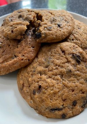 Foto resep Simple Chewy Choco Chips Cookies