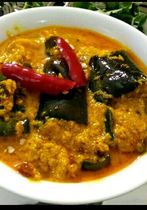 A picture of Brinjal with poppy and melon seeds gravy.