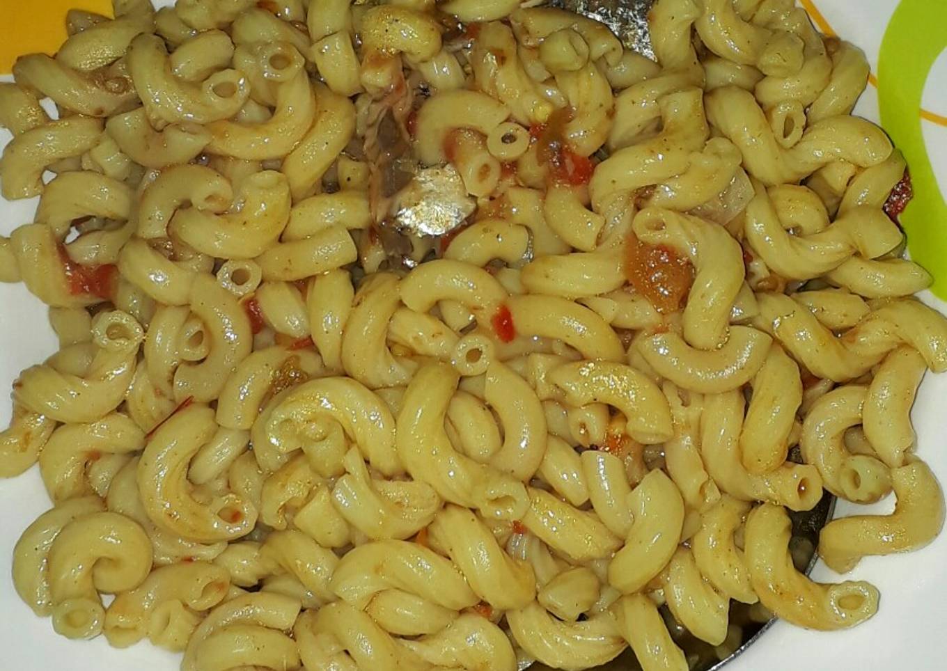 Macaroni with sardine