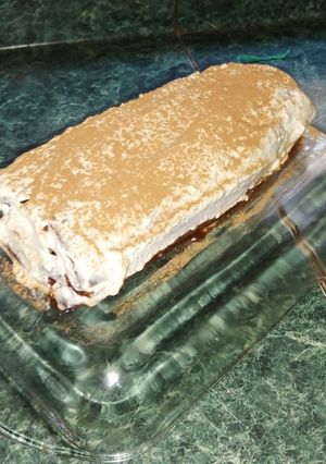 Una foto de Brazo gitano de chocolate, relleno de fresa