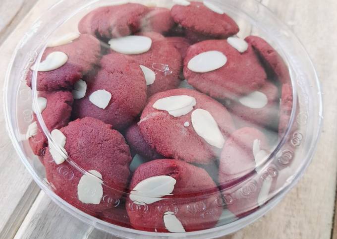 Bagaimana Menyiapkan Cookies Red Velvet Anti Gagal