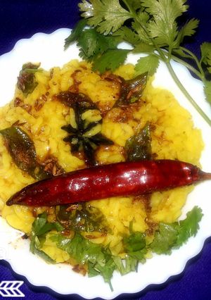 मूंग दाल की तङका खिचड़ी(Moond dal ki tadka khichdi recipe in Hind रेसिपी मुख्य फोटो