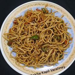 A picture of Chowmein.
