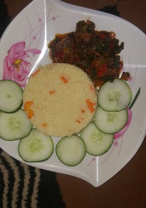 A picture of Cus cus wif vegetable soup.