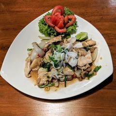 Gai Pad TaKrai (stir fried chicken with lemongrass) A picture of Gai Pad TaKrai (stir fried chicken with lemongrass).