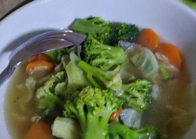 Bagaimana Menyiapkan Cah Veggie Sahur Praktis #SeninSemangat, Lezat