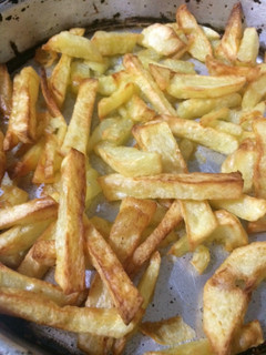 Una foto de Papas fritas versión horno
