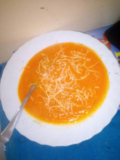 Una foto de Crema de calabaza con zanahoria