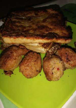 A picture of Sweetpotato balls with eggcoated bread.