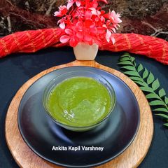 A picture of Curry Leaves Chutney.