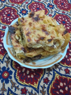 صورة لوصفة معكرونه بالبشاميل واللحمه المفرومه