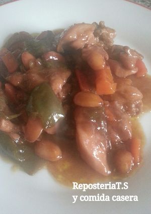 Foto principal de Pollo con almendra a estilo chino