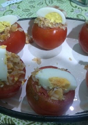 Una foto de Tomates rellenos