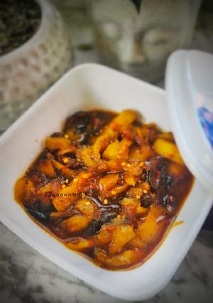 আমড়া খেজুরের চাটনি(aamra khejurer chatni recipe in Bengali) রেসিপির প্রধান ছবি