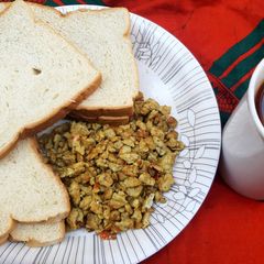 A picture of Scramble egg with cinnamon tea.