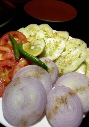 গ্রীন স্যালাড (green salad recipe in Bengali) রেসিপির প্রধান ছবি