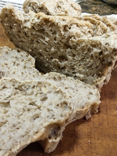 Una foto de Pan con sarraceno y harina de semillas: sin gluten y vegano