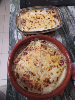 Una foto de Creps rellenos de pollo con foie y cebolla