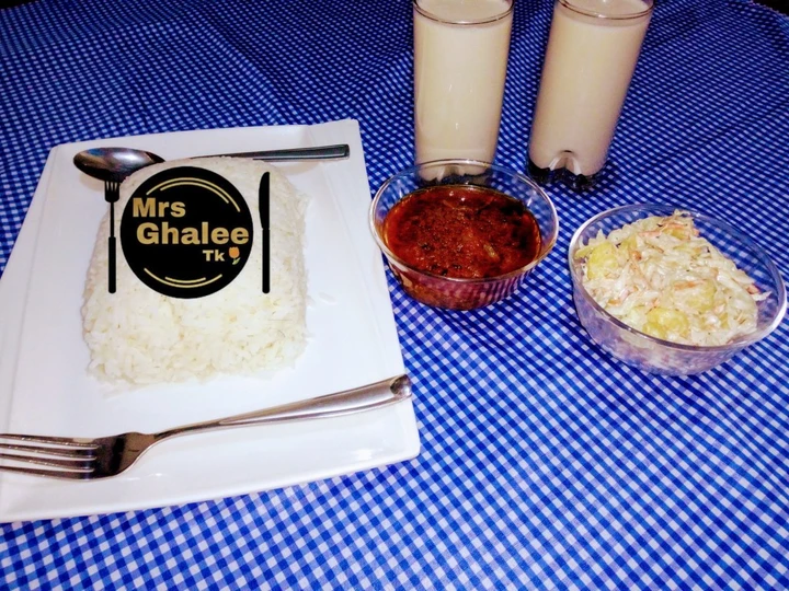 Easy Way Prepare Recipe White and rice with coleslow and tigernut drink that is Delicious, Addictive}