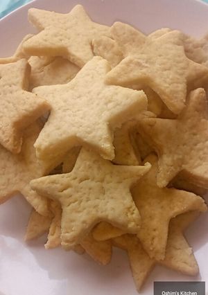 A picture of Vanilla Star Cookies.