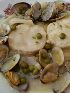 Una foto de Merluza en salsa a mi manera