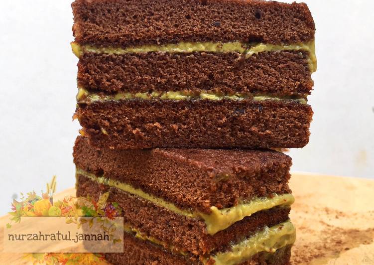 Bagaimana Membuat Brownis Selai Alpukat yang Enak