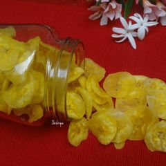 A picture of Kerala plantain chips:.