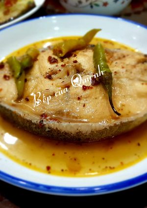 Hình của món Cá bớp kho ớt xanh.