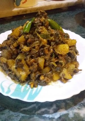 গুগলিরতেল ঝাল (Periwinkles)(googlir tel jhaal recipe in Bengali) রেসিপির প্রধান ছবি