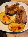 Bondiola de cerdo estilo oriental macerada 72 hs Al horno con papas