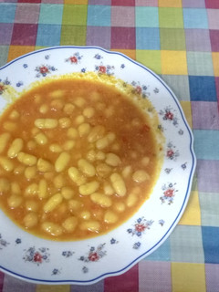 Una foto de Potaje de habichuelas en 15 min
