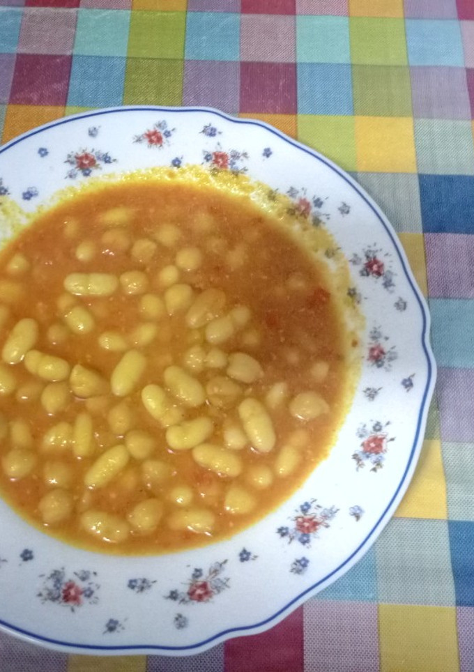 Una foto de Potaje de habichuelas en 15 min