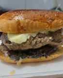 Hamburguesa🥯con berenjenas salteadas🥯🧀🥙