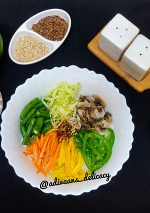 A picture of Bibimbap bowl.