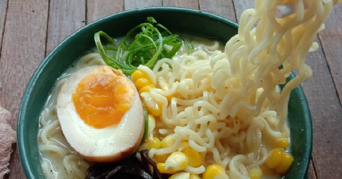 Resep 197 Ramen Hakata Style Pakai Mie Instant 😁 Oleh Erlyn Bukhori