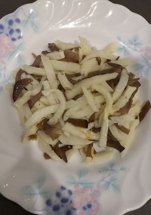 筍絲木耳（方便素/全素） 的食譜成品照片