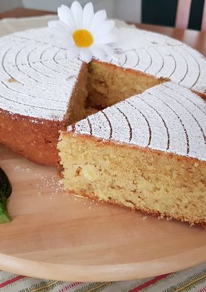 Foto di TORTA con zucchine e nocciole tostate