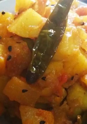 আলু চচ্চড়ি (aloo chorchori recipe in Bengali) রেসিপির প্রধান ছবি