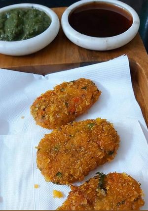 क्रिस्पी आलू कटलेट (crispy aloo cutlet recipe in Hindi) रेसिपी मुख्य फोटो