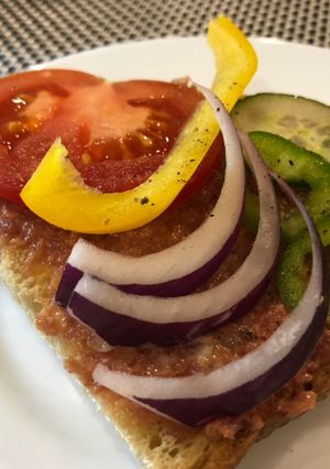Egyszerű "tatárbífsztek" recept fotója