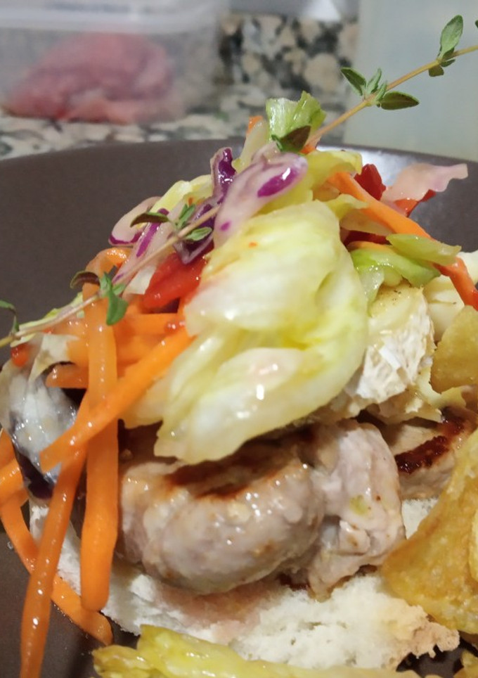Una foto de Tosta de solomillo ibérico